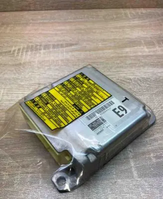 Toyota Prius (XW20) Airbag control unit/module 8917047390 1523006952