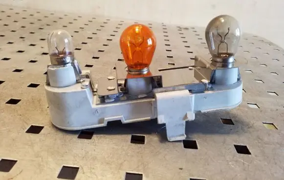 Tail light part