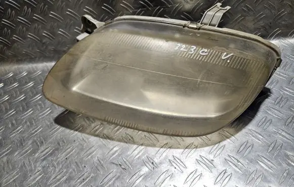 Mazda 323 Headlight/headlamp 11061703 110617031