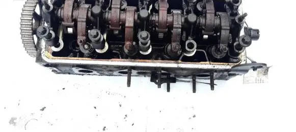 Peugeot 206 Engine head 9636996510