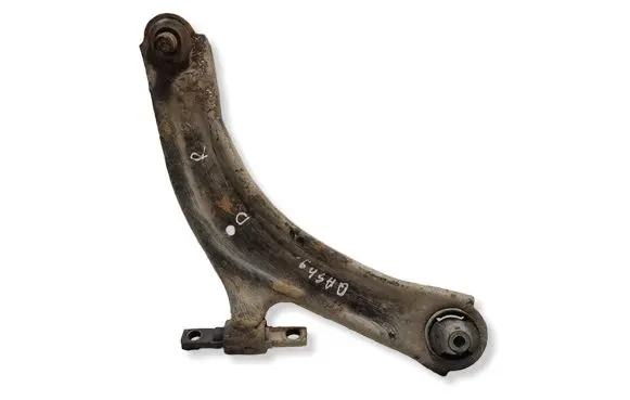 Nissan Qashqai Front lower control arm/wishbone 
