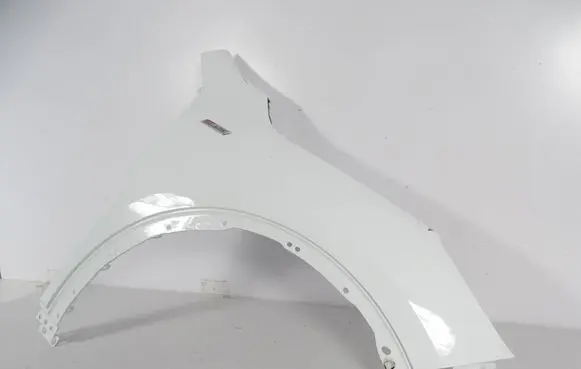 Ford Kuga III Fender LV4BS1015AD