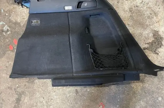 Audi Q5 SQ5 Trunk/boot lower side trim panel 8R0863880
