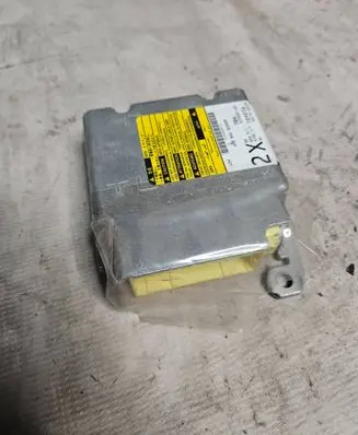 Toyota Avensis T250 Airbag control unit/module 215955102