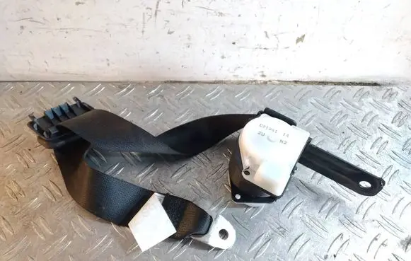 Lexus IS III XE30 Rear seatbelt TKAH0EF1045