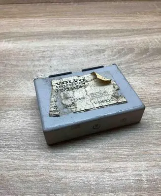 Volvo S40, V40 Keyless (KESSY) go control unit/module 30824424