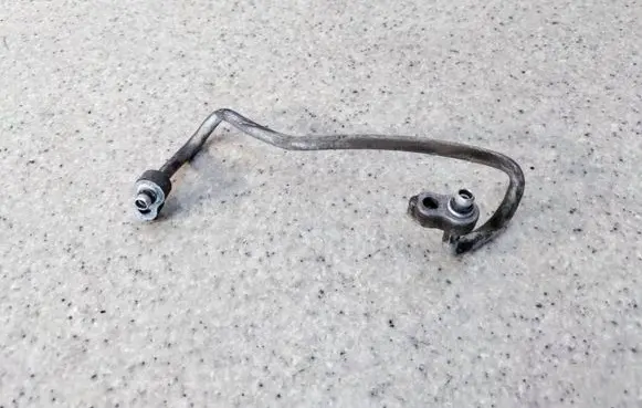 Mazda 626 Air conditioning (A/C) pipe/hose