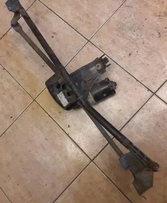 Audi A6 S6 C4 4A Front wiper linkage and motor 3397020259
