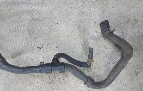 Ford S-MAX Coolant pipe/hose 44000929