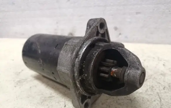 Ford Puma Starter motor 0001107087