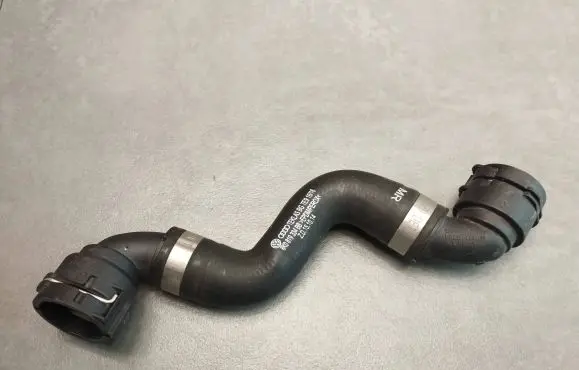 Audi A5 Sportback 8TA Engine coolant pipe/hose 8K0819334BB ZD151014 BGTE91616