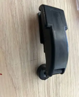 KIA Sedona Rear door window winding handle 0K55572310