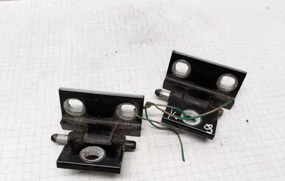 Volvo S60 Rear door hinge set 