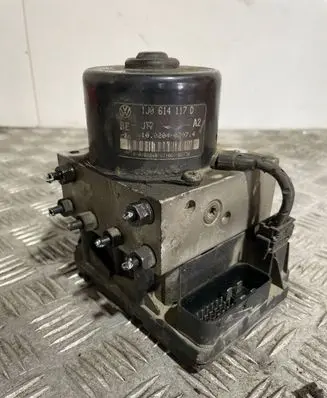 Seat Toledo I (1L) ABS Pump 1J0907379P 345734 10094903313