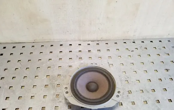 Subaru Forester SG Panel speaker 86301SA020