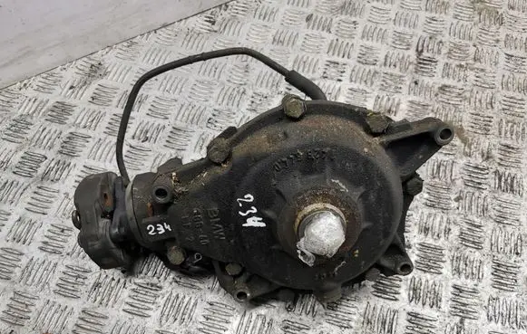 BMW X5 E53 Front differential 1428641