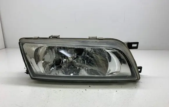 Nissan Almera N16 Headlight/headlamp 082151168 082151168R