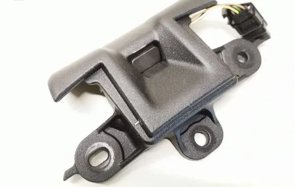 Tailgate opening switch