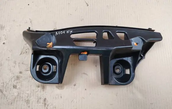 Mercedes-Benz CLA C117 X117 W117 Rear bumper mounting bracket A1178850765