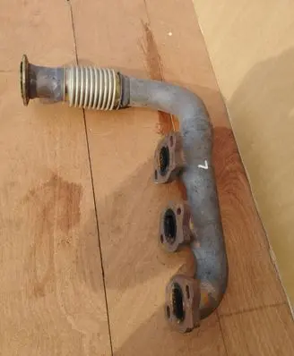 Infiniti EX Exhaust manifold