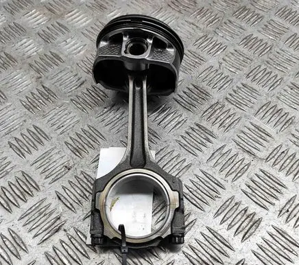 Ford Mustang VI Piston CR3Z6200B FR3Z6108A