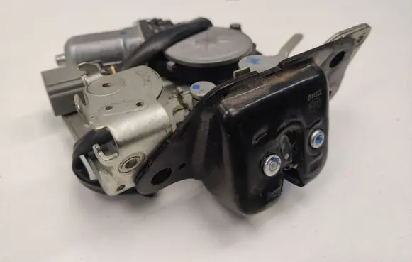 Chrysler Pacifica Tailgate/trunk/boot lock/catch/latch 68305566AC 68305566AA 68305566AB