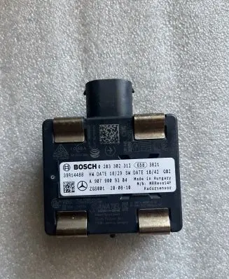 Mercedes-Benz Sprinter W907 W910 Distronic sensor radar A9079009304