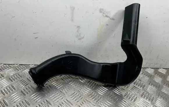 Ford Mondeo MK IV Cabin air duct channel 6G91U01907AC 6G91U01907