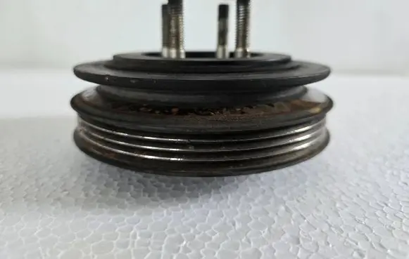 Audi A6 S6 C4 4A Crankshaft pulley 053105243