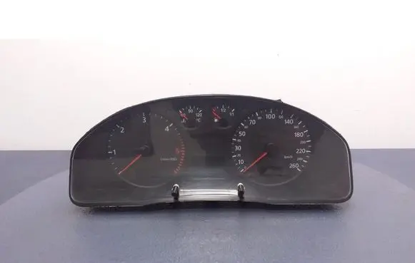 Audi A4 S4 B5 8D Speedometer (instrument cluster) 8D0920900H