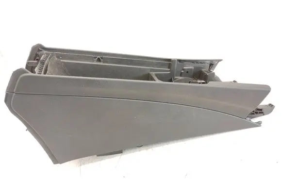 Mercedes-Benz C W205 Armrest A2056801205 1249983