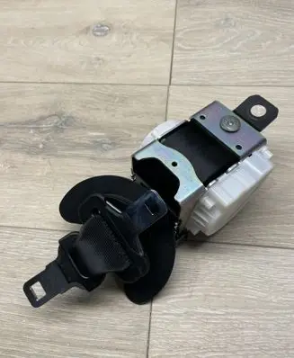 Peugeot 5008 Rear seatbelt 34198419B