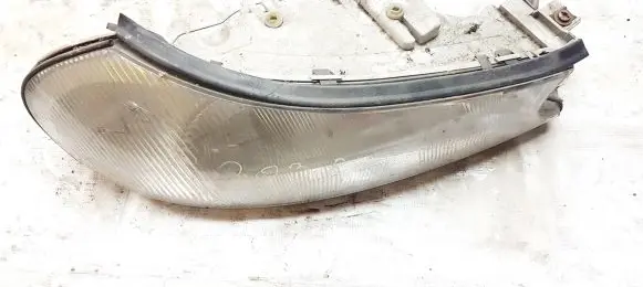 Ford Mondeo MK II Headlight/headlamp 1305235441