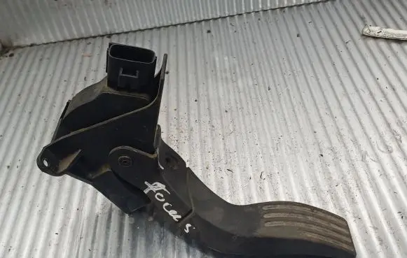 Ford Focus Accelerator throttle pedal 98AB9F836AE 2E20A D1U7A