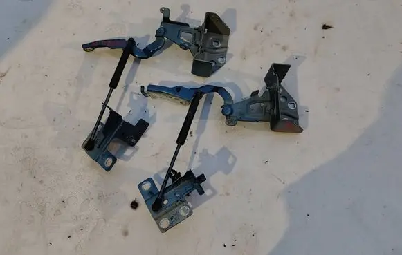 Opel Vivaro Engine bonnet/hood hinges