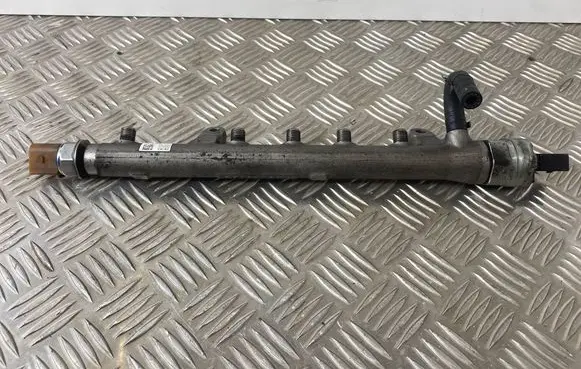 Audi A1 Fuel main line pipe 03L089H 03L906051 48B13640A