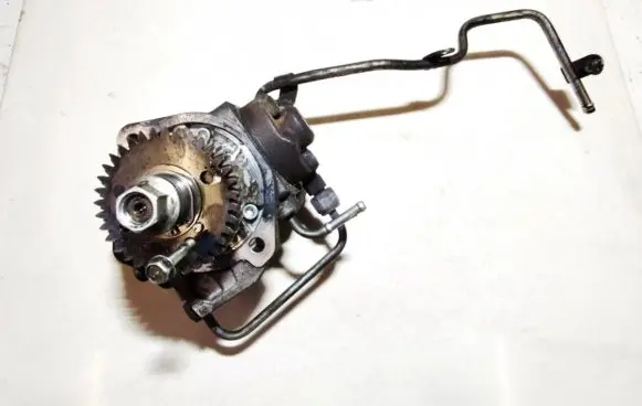 Subaru Legacy Fuel injection high pressure pump 2940000760 aa010