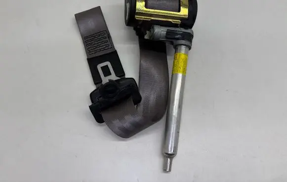 Audi Cabriolet B3 8G Front seatbelt 8G0857706AA