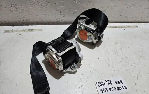 Audi A5 Set of seat belts 8b3857805b