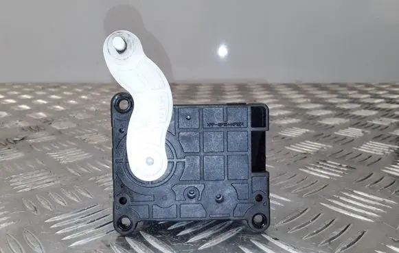 KIA Rio Air flap motor/actuator B400730570