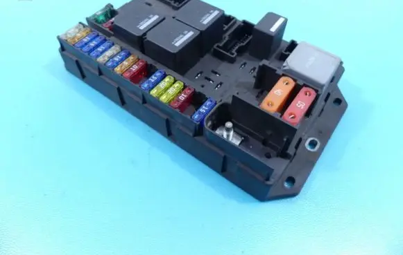 Land Rover Range Rover L322 Central body control module 518880000 IMPRK1287035