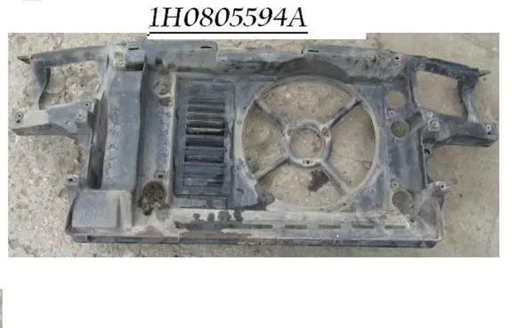 Volkswagen Golf III Radiator support slam panel
