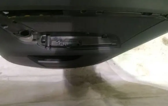 Audi A6 S6 C6 4F Rear door card panel trim
