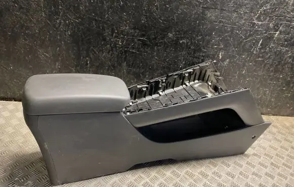 Hyundai Kona I Armrest 84620K4510
