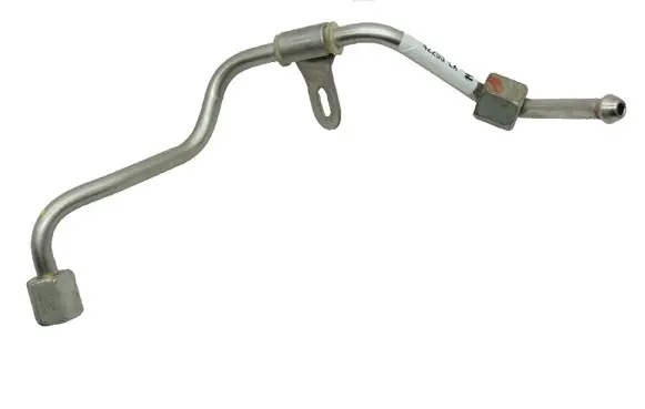 Nissan Qashqai Fuel injector supply line/pipe 1668400Q0G