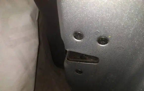 Volvo S40 Front door lock