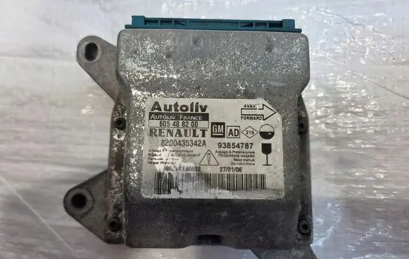 Opel Vivaro Airbag control unit/module 8200435342A
