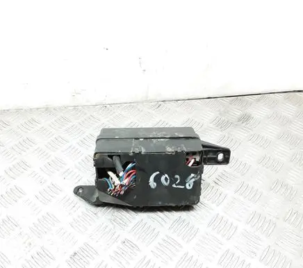 Mitsubishi Pajero Sport I Fuse module MR409811