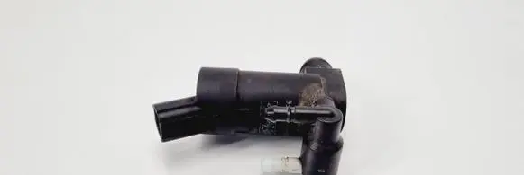 Volvo V70 Windscreen/windshield washer pump 1S7117K624FE T655C