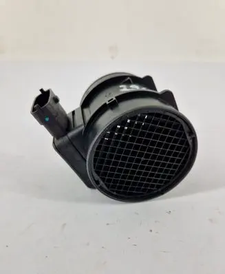 Opel Zafira B Mass air flow meter 07SKV131